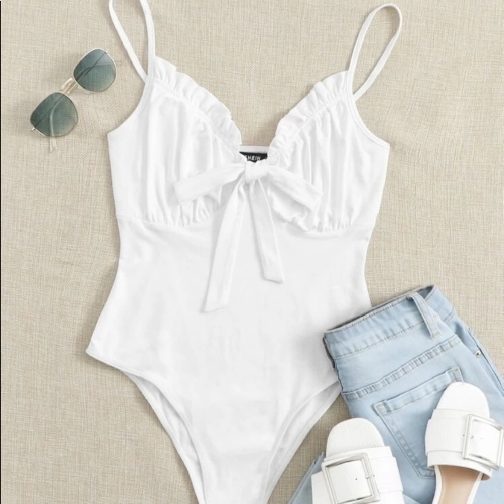 NWOT | Shein Bodysuit | Size Medium
